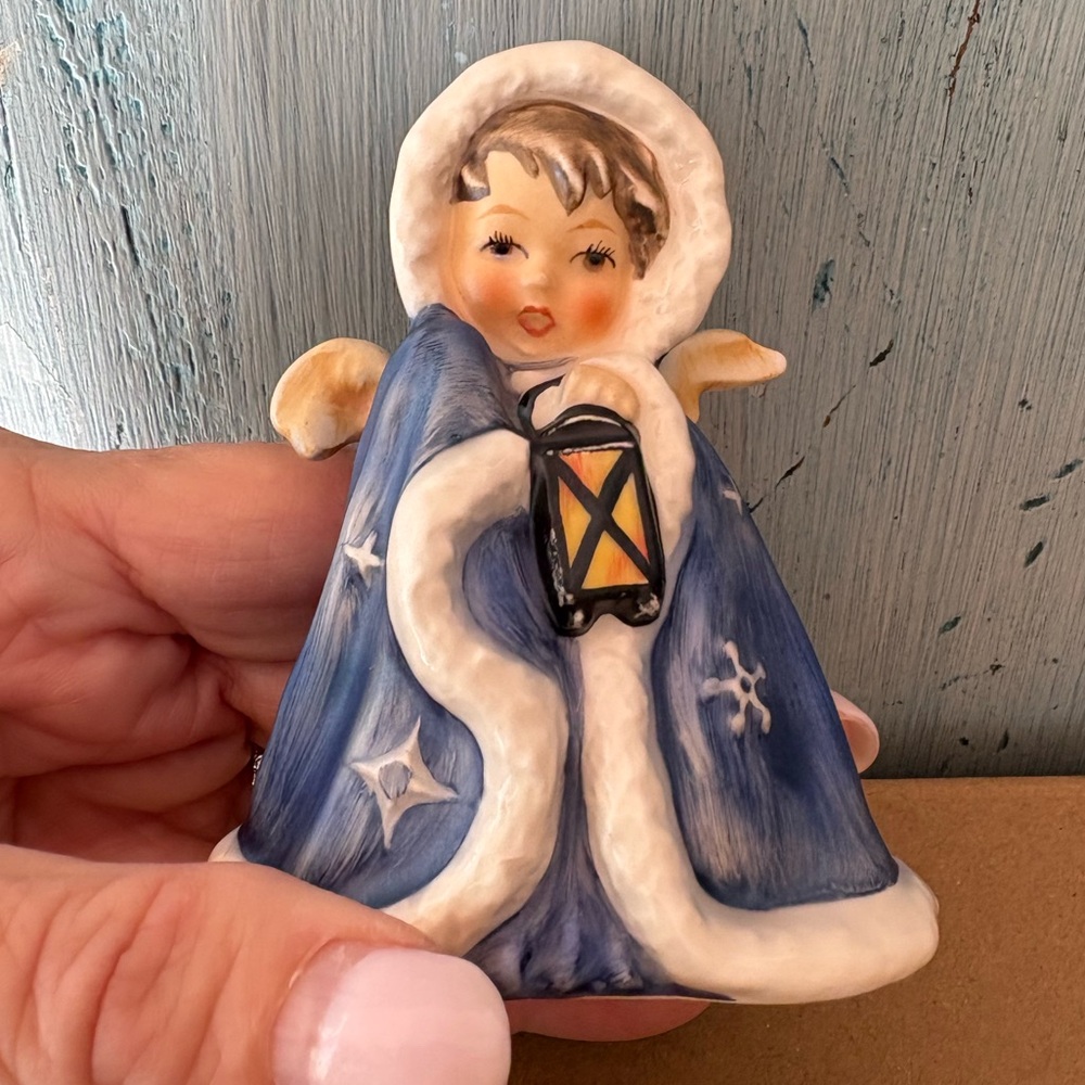 Vintage Ceramic “Girl with Lantern” in Blue & Cream by Goebel - Picture 6 of 11